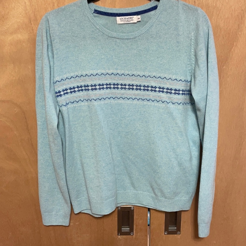 True Scottish cashmere sweater size 14 UK (M US)